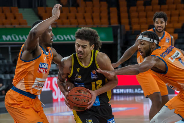 勒的个人能 勒的个人能