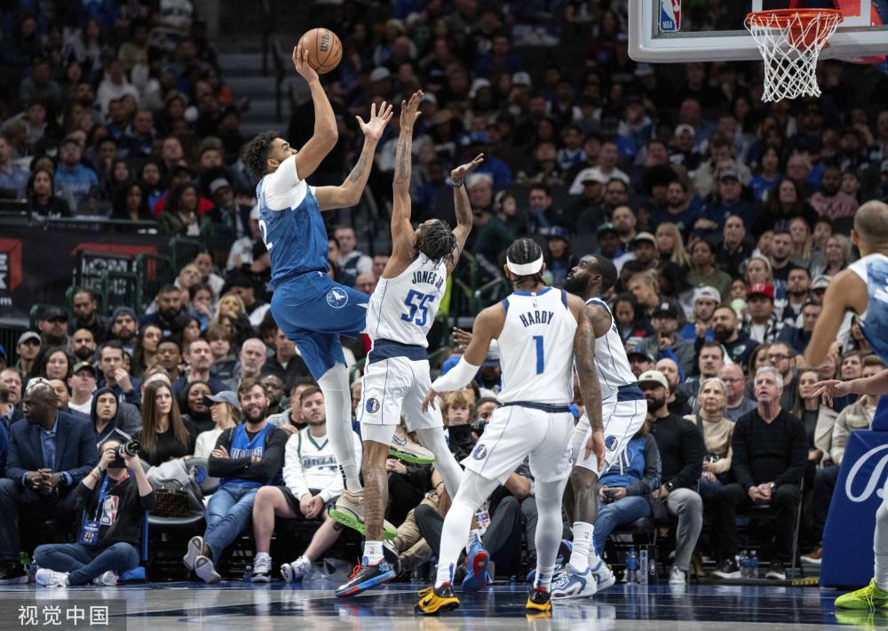 她们的表现 她们的表现